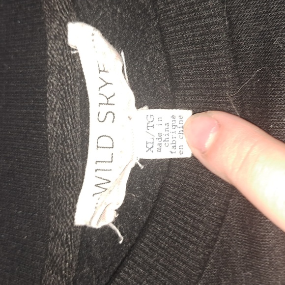 Black cropped hoodie - Picture 2 of 2